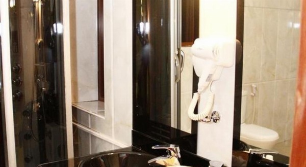 Nejobugg Palace Hotel image 49
